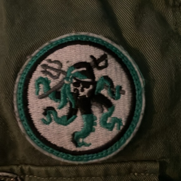 Green d-signed Disney descendants jacket - Picture 7 of 7